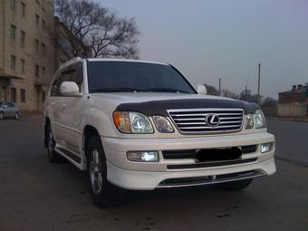 2006 Lexus LX470 Photos