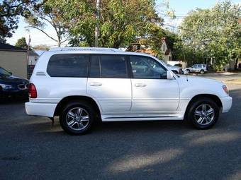 2006 Lexus LX470 Pictures