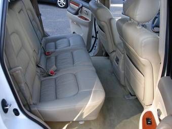2006 Lexus LX470 Images