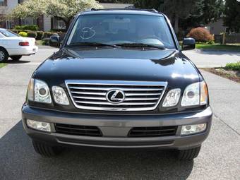 2006 Lexus LX470 Pictures