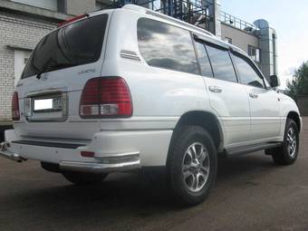 2006 Lexus LX470 Photos