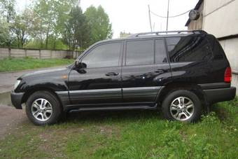 2006 Lexus LX470 Photos
