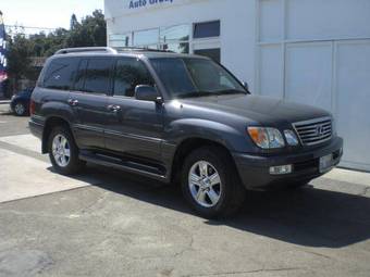 2006 Lexus LX470 Photos