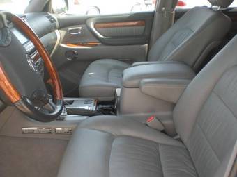 2006 Lexus LX470 Pictures
