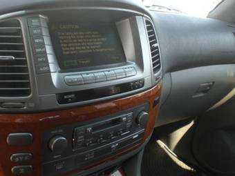 2006 Lexus LX470 Pictures