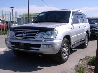 2006 Lexus LX470 Photos