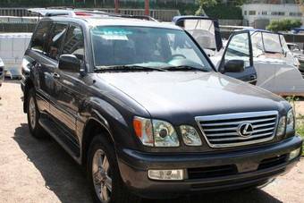 2006 Lexus LX470 Pictures