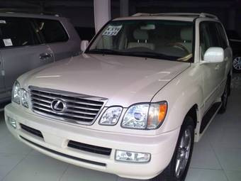 2006 Lexus LX470 Photos