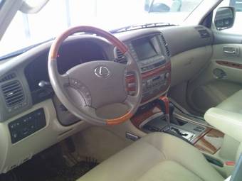 2006 Lexus LX470 Photos