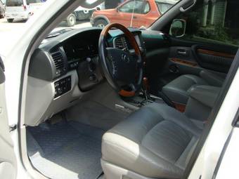 2006 Lexus LX470 Pics