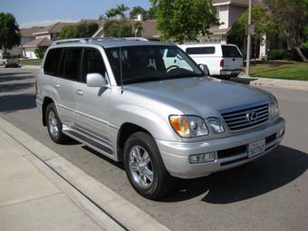 2006 Lexus LX470 Photos