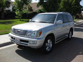 2006 Lexus LX470 Pictures