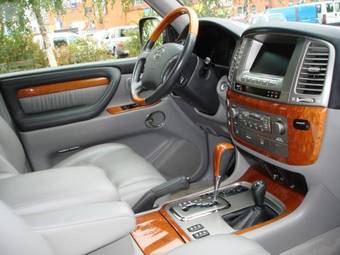 2006 Lexus LX470 Images