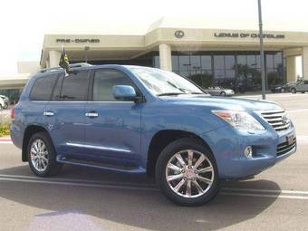 2009 Lexus LX470 Pictures