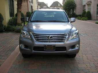 2008 Lexus LX570 Photos