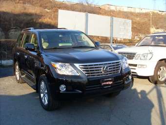 2008 Lexus LX570 Images