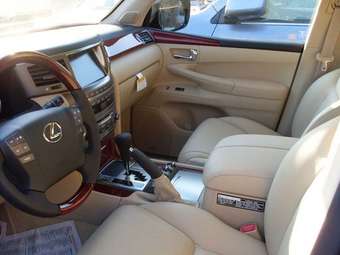 2008 Lexus LX570 Pictures