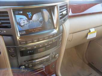 2008 Lexus LX570 Photos