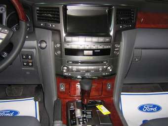 2008 Lexus LX570 Pictures