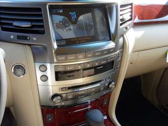 2008 Lexus LX570 Pictures