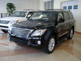 2008 Lexus LX570 Photos