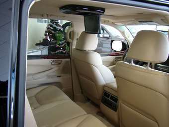 2008 Lexus LX570 Photos