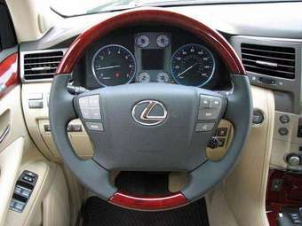 2008 Lexus LX570 Pictures