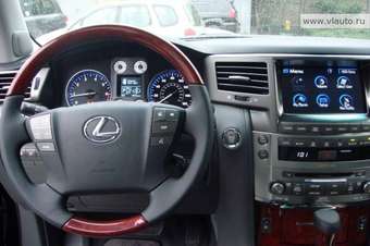 2008 Lexus LX570 Pictures