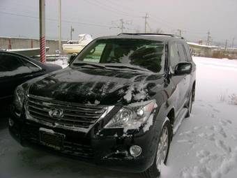 2008 Lexus LX570 Pics