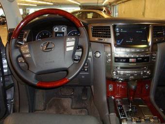 2008 Lexus LX570 Pictures