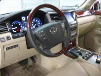2008 Lexus LX570 Photos