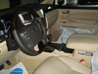 2008 Lexus LX570 Photos