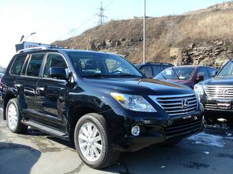 2008 Lexus LX570 Photos