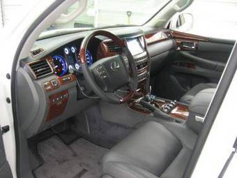 2008 Lexus LX570 Pictures