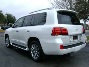 2008 Lexus LX570 Photos