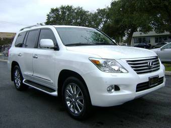 2008 Lexus LX570 Photos