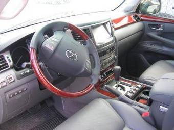 2008 Lexus LX570 Photos