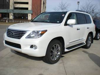 2008 Lexus LX570 Photos