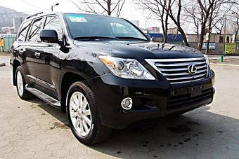 2008 Lexus LX570 Photos