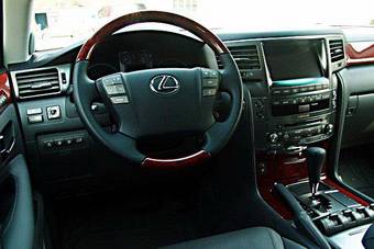 2008 Lexus LX570 Wallpapers