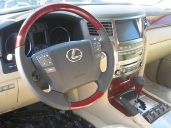 2008 Lexus LX570 Photos