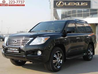 2008 Lexus LX570 Photos