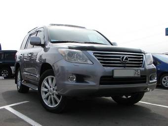 2008 Lexus LX570 Photos