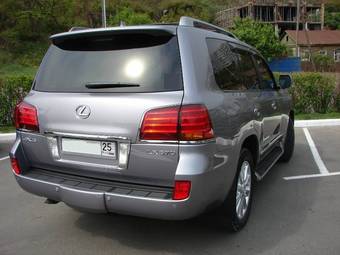 2008 Lexus LX570 Photos