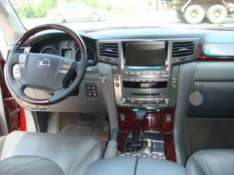 2008 Lexus LX570 Pictures