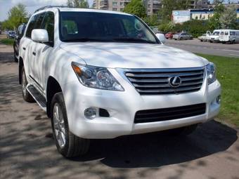 2008 Lexus LX570 Photos