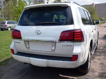 2008 Lexus LX570 Photos