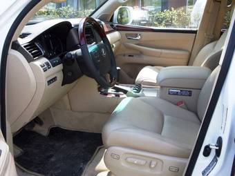 2008 Lexus LX570 Pictures