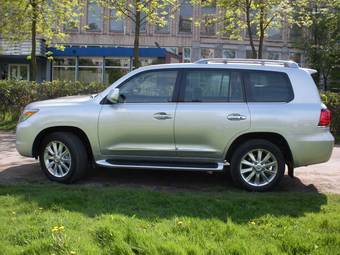 2008 Lexus LX570 Photos