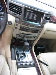 2008 Lexus LX570 Photos